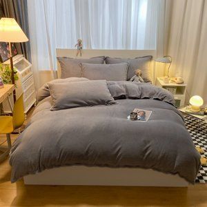 Grey Velvet Bedding Set of Four SIZE : Queen